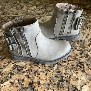 Blowfish girls boots